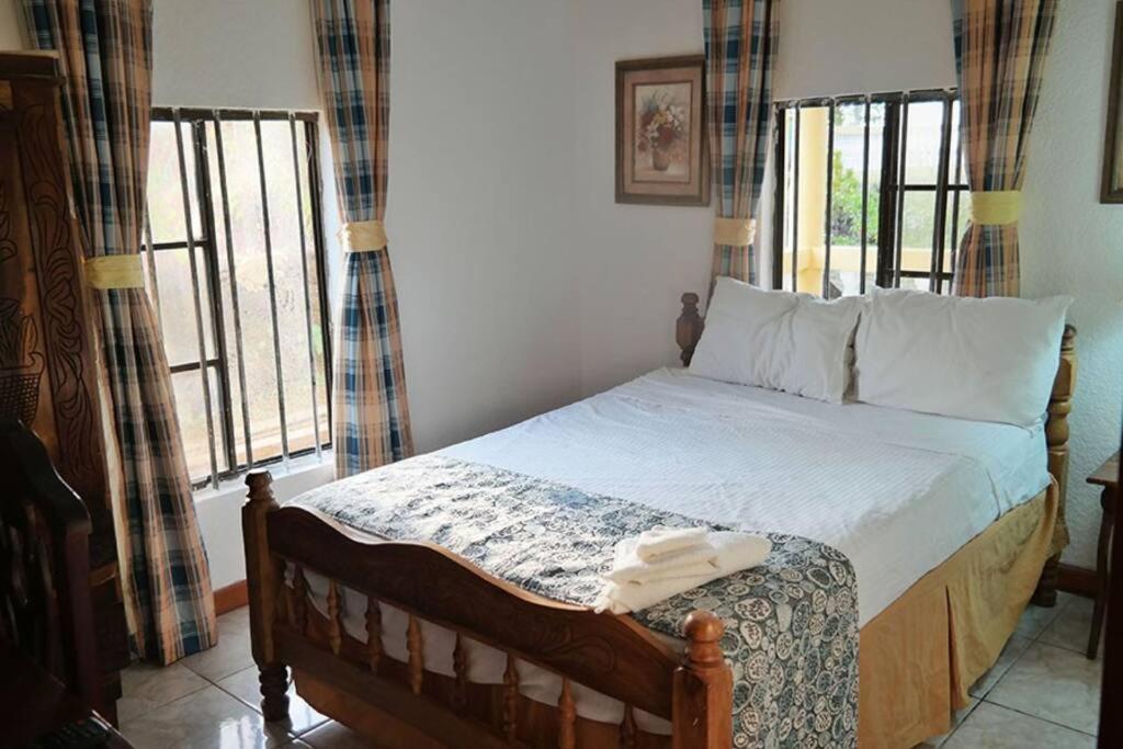 Hotel Lulu Beach à Corn Island Extérieur photo