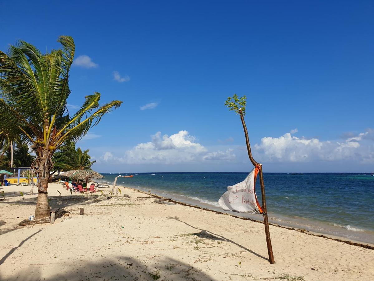 Hotel Lulu Beach à Corn Island Extérieur photo
